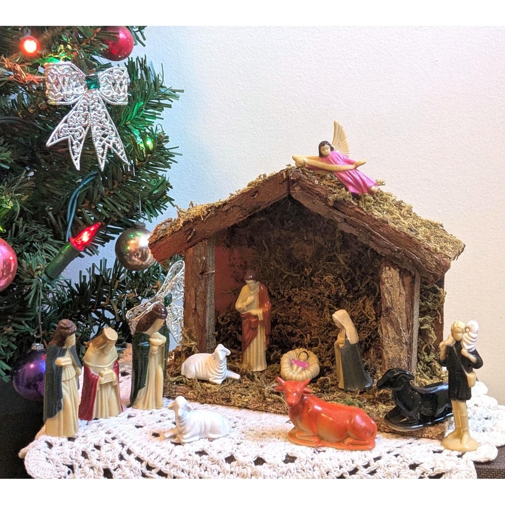 Vintage Nativity Set with Stable, Miniature Christmas Creche Scene